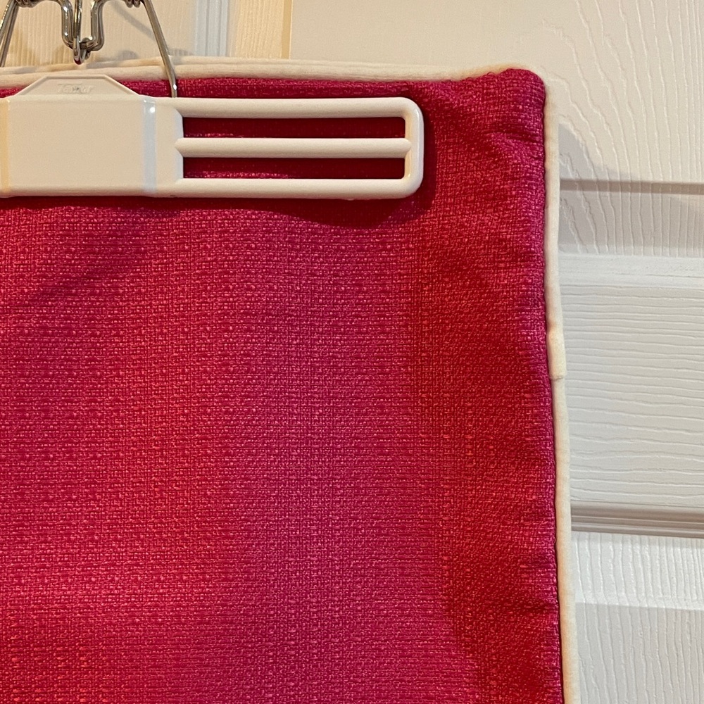 Pair of 18 inch Classy Pillow Cases